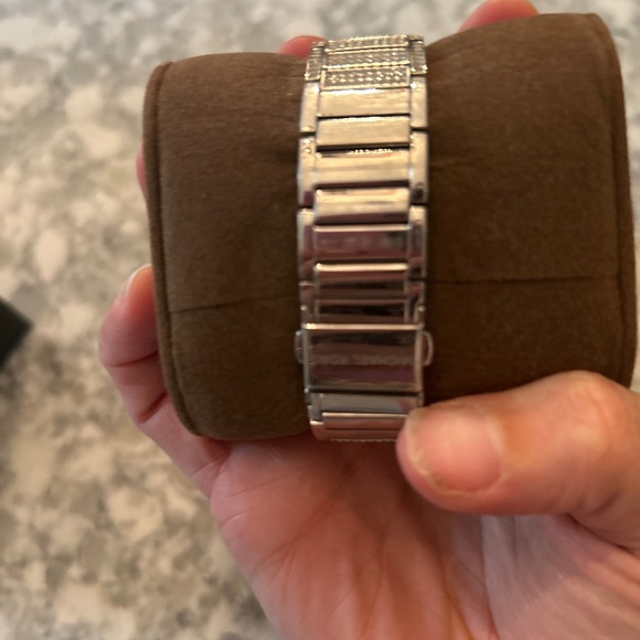 Michael Kors Women’s watch - Picture 3 of 4